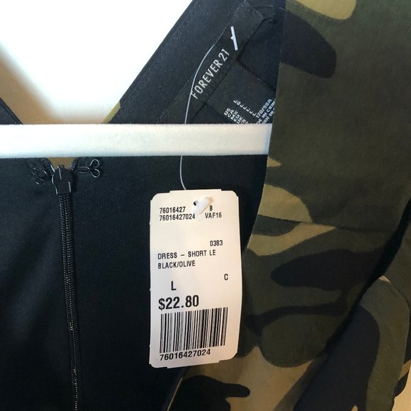 Forever 21 (L) camo mini dress - Picture 3 of 4